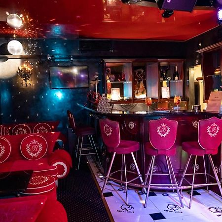 Villa Royal Club 13 ยูร์มาลา ภายนอก รูปภาพ