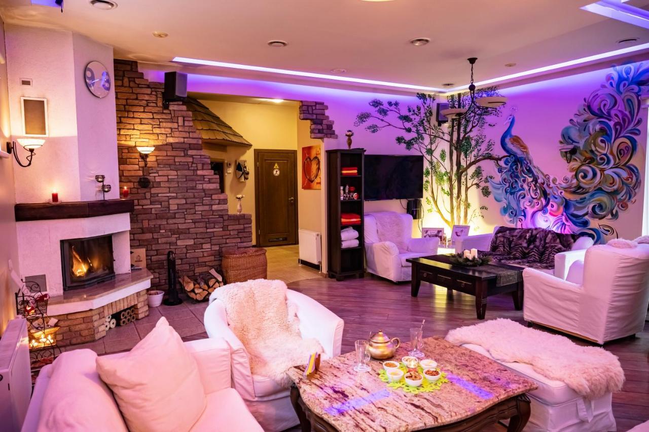 Villa Royal Club 13 ยูร์มาลา ภายนอก รูปภาพ