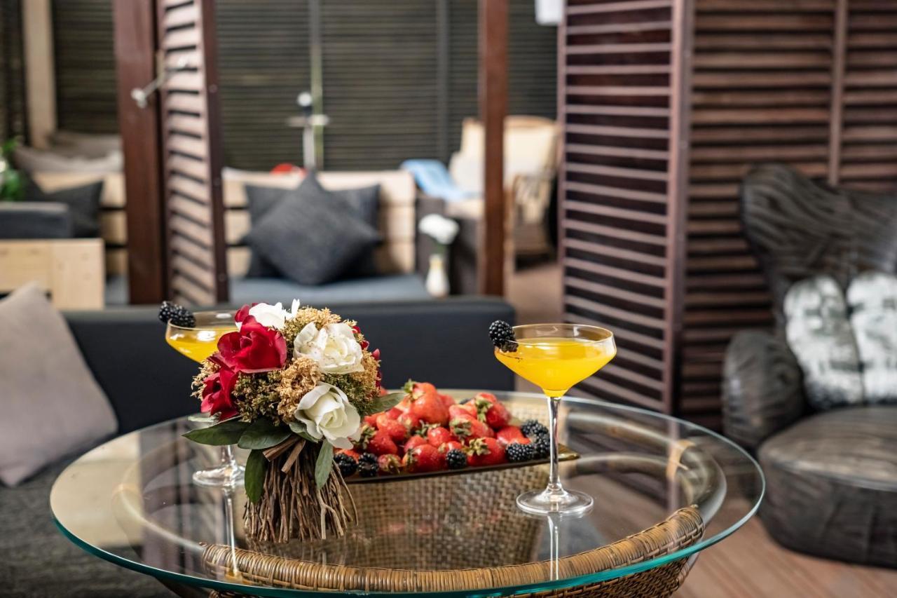 Villa Royal Club 13 ยูร์มาลา ภายนอก รูปภาพ